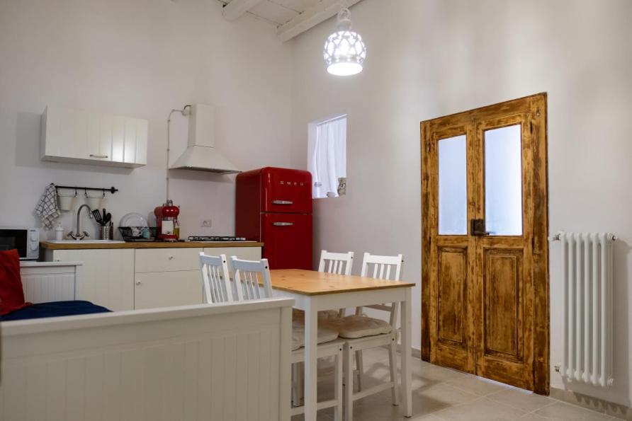 Amalfi Pool Suite - Puglia Mia Apartments Monopoli Eksteriør billede
